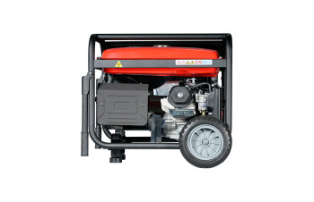 Бензиновый генератор FUBAG BS 5500